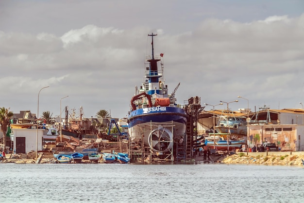 Barche in un porto di pesca a Mahdia Tunisia