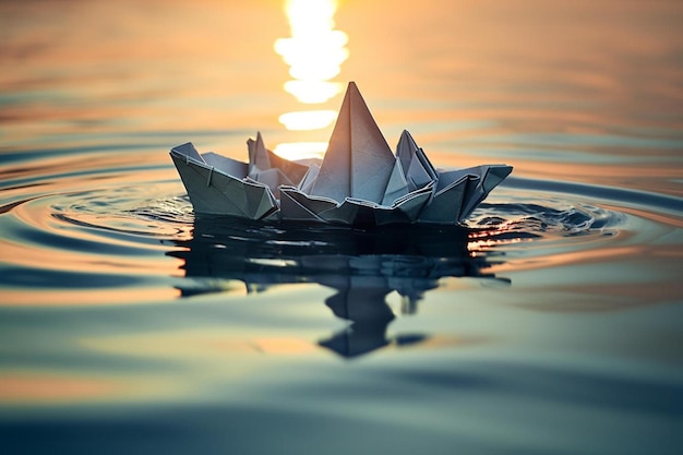 barchetta di carta nell'acqua con una barchetta di carta nell'acqua