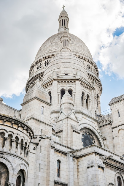 Basilica del Sacro Cuore di Parigi o Basilica Coeur Sacre a Montmartre a Parigi