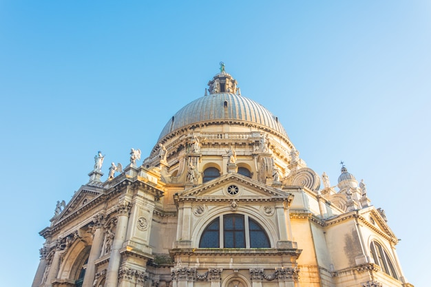 Basilica di Santa Maria della Salute - cerca vista.