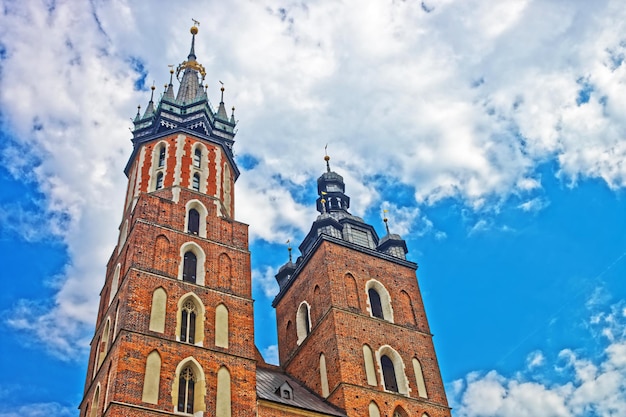 Basilica di Santa Maria sulla piazza del mercato principale a Cracovia, Polonia