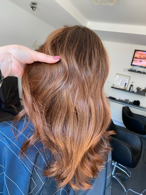 bei capelli tinti capelli in un salone di bellezza bella colorazione dei capelli