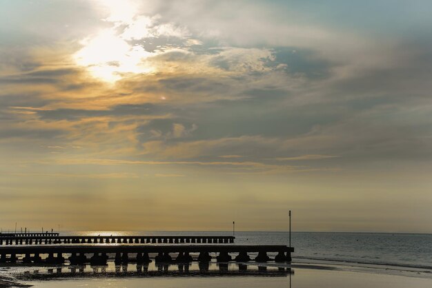 Bel tramonto sul mare