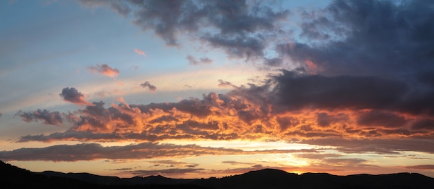 Bel tramonto, vista panoramica