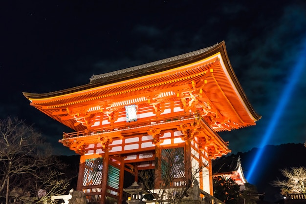 Bella architettura in tempio Kyoto di Kiyomizu-dera ,.