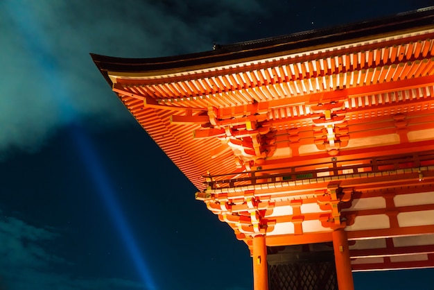 Bella architettura in tempio Kyoto di Kiyomizu-dera ,.