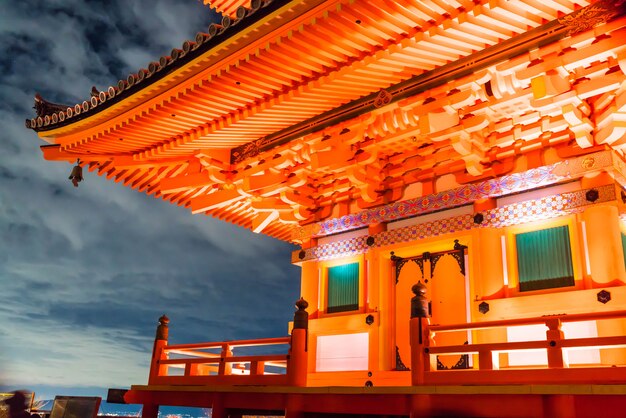 Bella architettura in tempio Kyoto di Kiyomizu-dera ,.