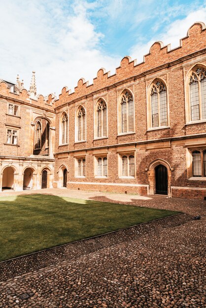 Bella architettura St. John's College di Cambridge