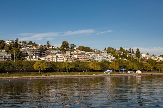 Bella città costiera di White Rock Oceano Pacifico British Columbia Canada