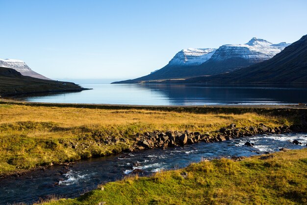 Bella immagine del paesaggio dell'Islanda