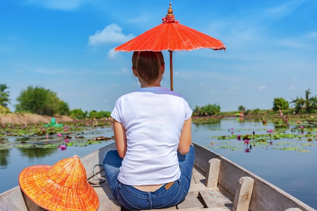 Bella natura Paesaggio rosso Lotus