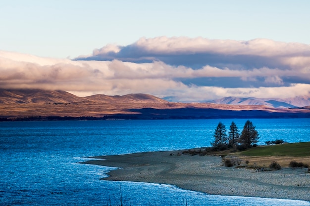 bella panoramica del lago pukaki in Aoraki