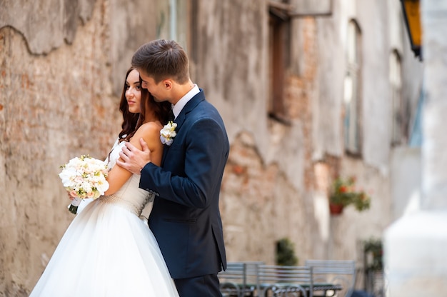 Bella sposa in città