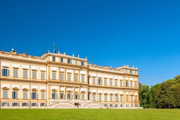 Bella villa reale nella città di Monza, in Italia