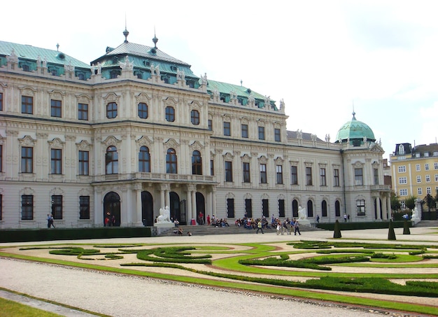 Bella vista del palazzo in un giorno d'estate Belvedere Vienna Austria