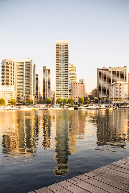 Bella vista della baia di Zaitunay a Beirut, Libano