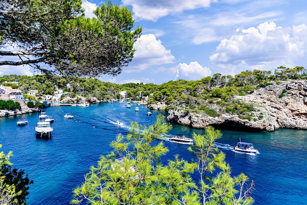 Bella vista di Cala Figuera a Santanyi Mallorca Isole Baleari Spagna