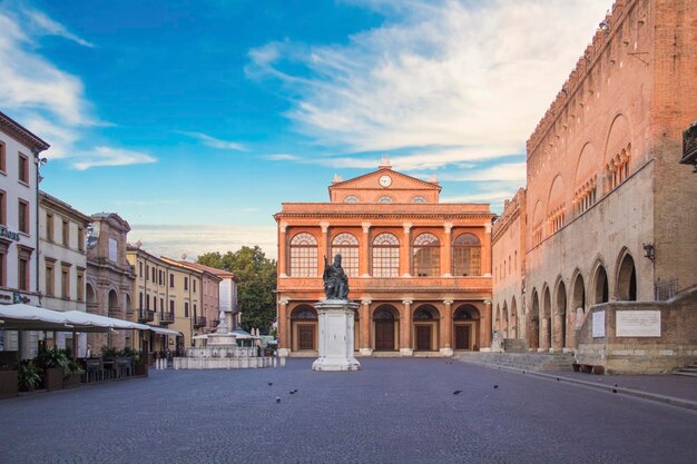 Bella vista di Piazza Cavour a Rimini Italia