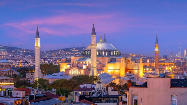 Bella vista su Hagia Sophia a Istanbul in Turchia dalla vista dall'alto