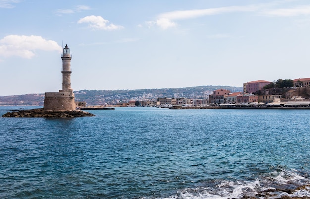 bella vista sul mare a Creta Vista sul Mar Mediterraneo del faro e della città vecchia