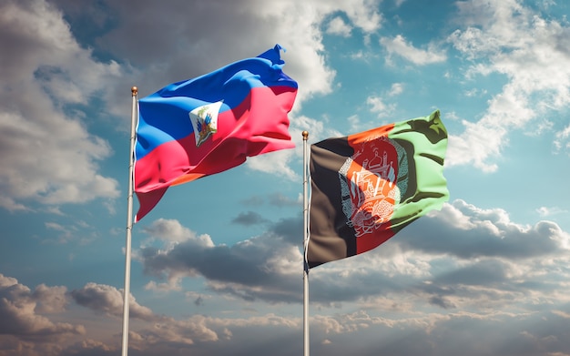 Belle bandiere di stato nazionali dell'Afghanistan e di Haiti
