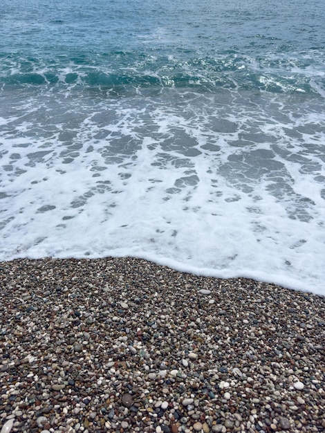 Belle onde sulla spiaggia