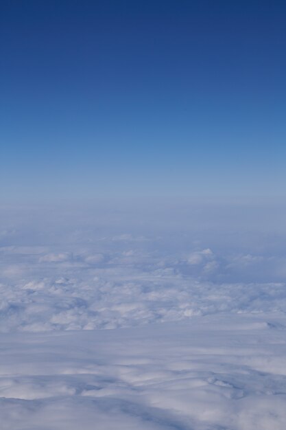 Belle sopra le nuvole da un aereo