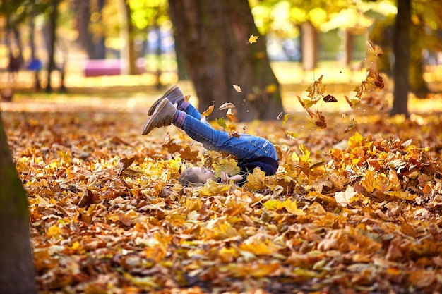 bellezza divertimento autunno solo l&#39;infanzia