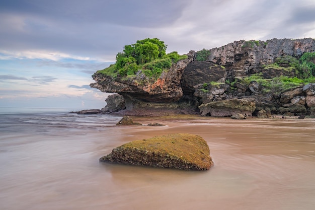 bellissima spiaggia sull'isola di sabu