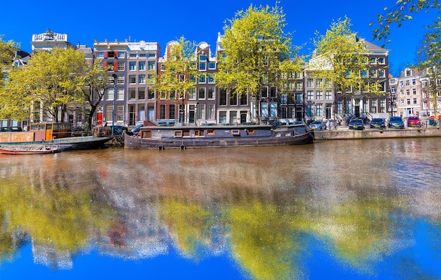 Bellissimi canali di Amsterdam.