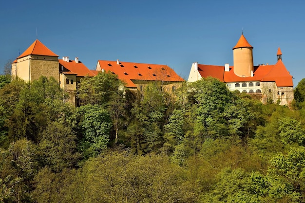 Bellissimo castello gotico Veveri La città di Brno presso la diga di Brno Moravia meridionale Repubblica Ceca Europa centrale