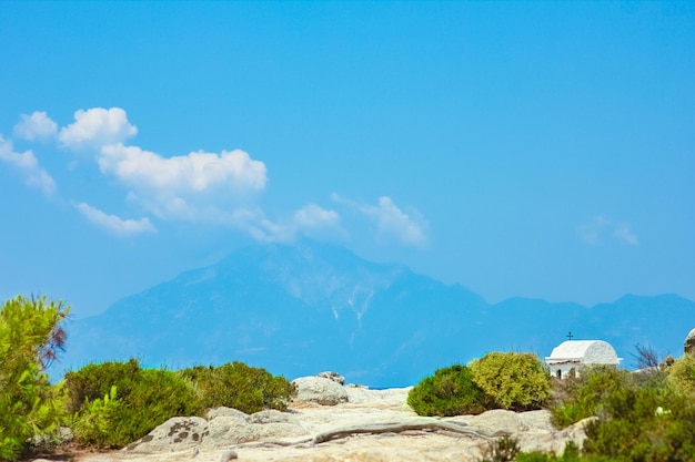 Bellissimo mare in Grecia sullo sfondo della natura