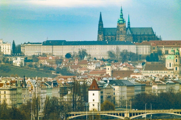 Bellissimo paesaggio della città di Praga Repubblica Ceca Veduta del Castello di Praga