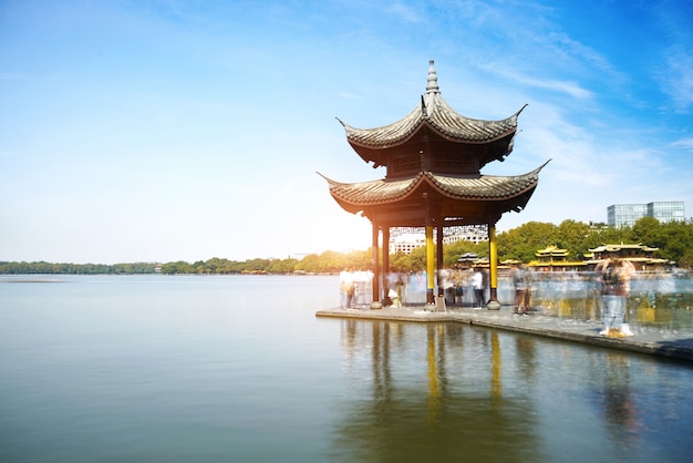 Bellissimo paesaggio e paesaggio nel West Lake, Hangzhou