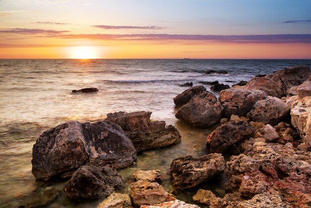 Bellissimo paesaggio marino