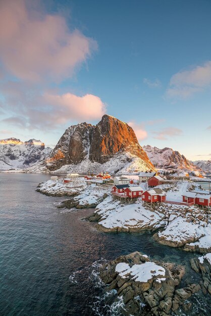 Bellissimo paesaggio naturale delle Lofoten in Norvegia