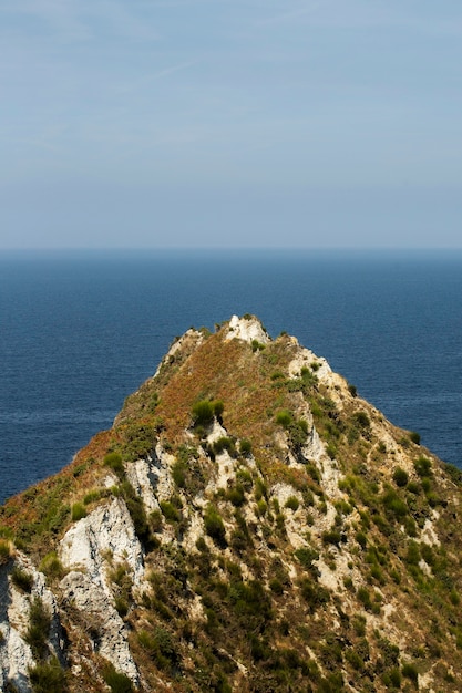 Bellissimo paesaggio naturale di montagna