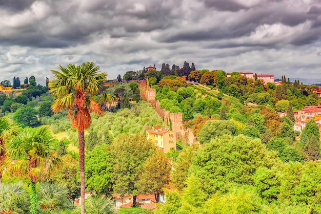 Bellissimo paesaggio sopra il panorama sulla vista storica di Firenze dal Giardino di Boboli Giardino di Boboli punto Italia