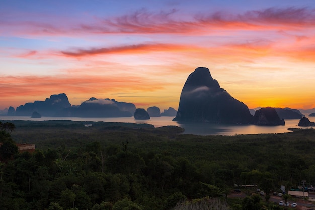 Bellissimo punto panoramico a Samet Nang She PhangNga Province Thailandia