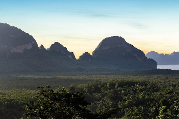 Bellissimo punto panoramico a Samet Nang She PhangNga Province Thailandia