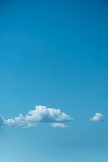 Bellissimo skyscape durante il giorno