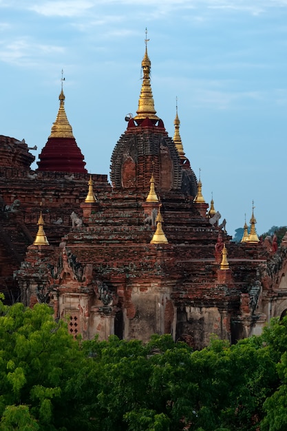 Bellissimo tempio a Bagan, Myanmar