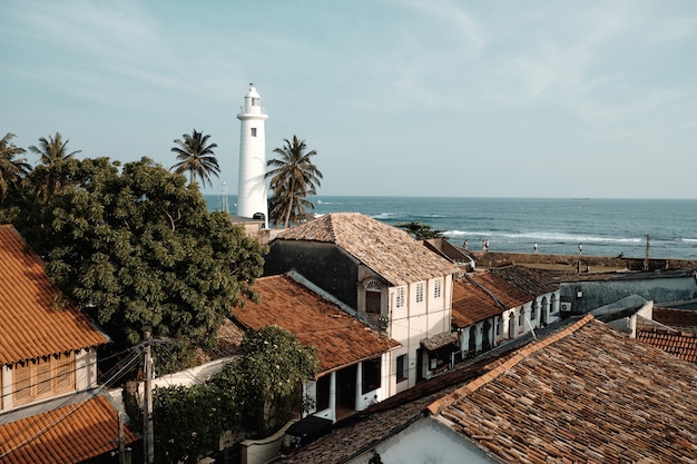 Bello faro bianco forte Galle Sri Lanka