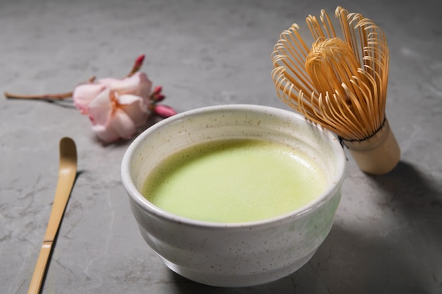 Bevanda e accessori per il tè matcha verde