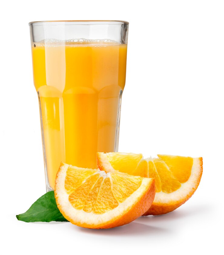 Bevanda isolata Bicchiere di succo d'arancia