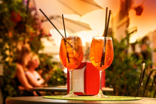 Bevi un drink a Roma, in Italia