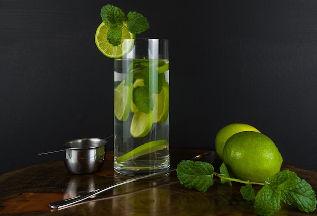 Bicchiere di cocktail Mojito