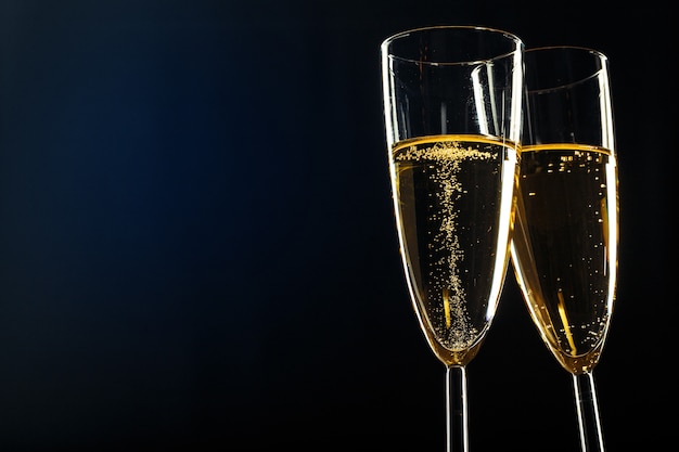 Bicchieri di champagne per occasioni festive