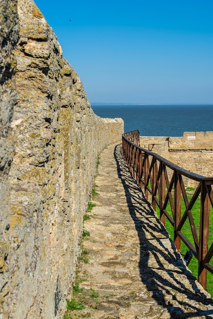 Bilhorod-Dnistrovskyi o fortezza Akkerman, regione di Odessa, Ucraina, in una soleggiata mattina di primavera