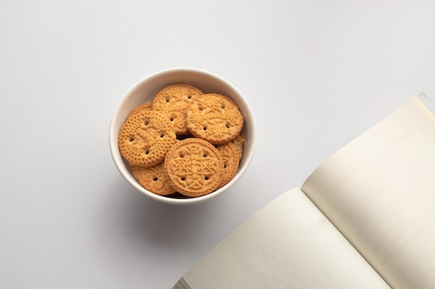 Biscotti al burro. Biscotti dolci sul piatto